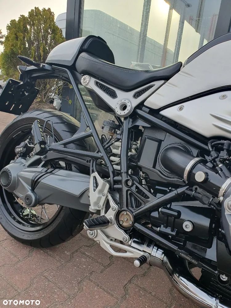 BMW R - 24