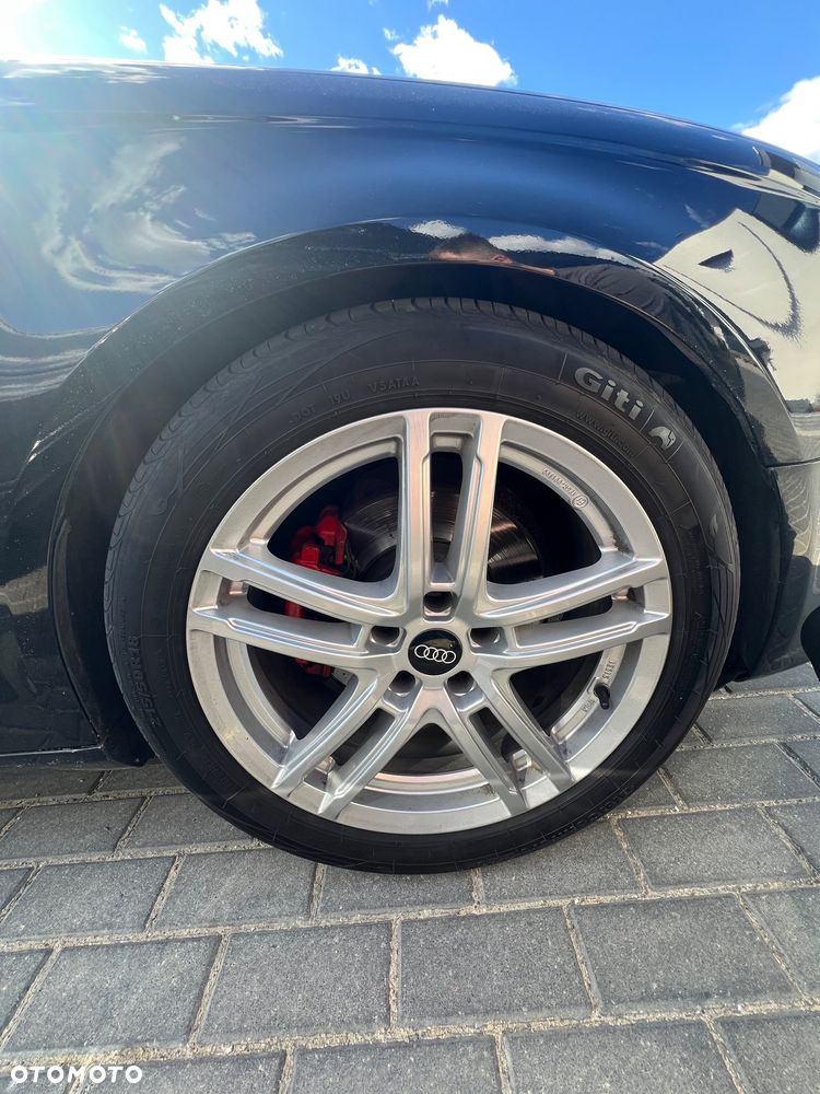 Audi A4 Avant 2.0 TDI - 12