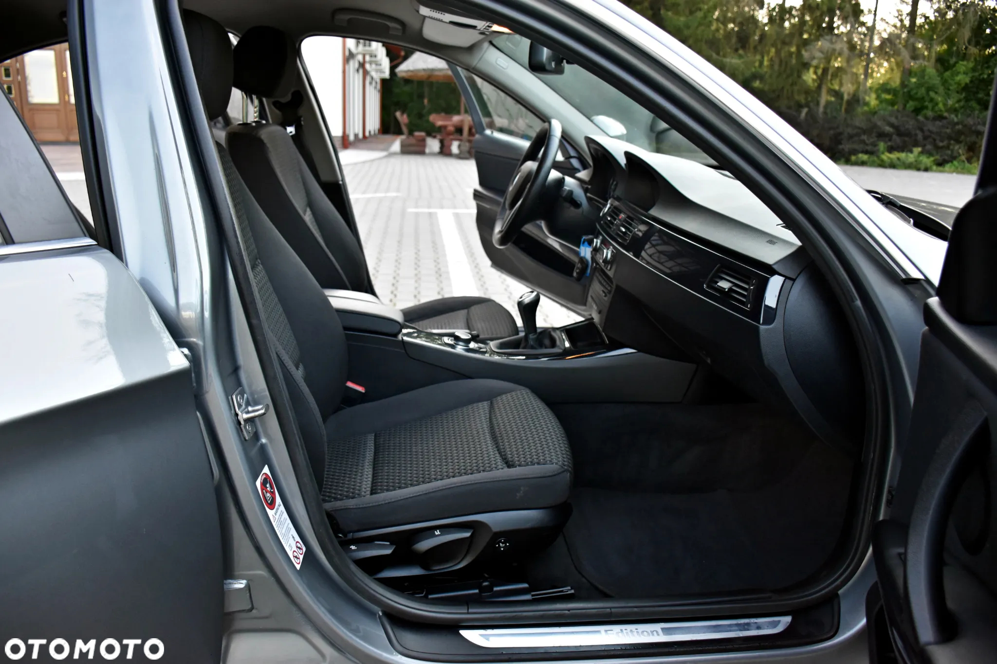 BMW Seria 3 320i - 30