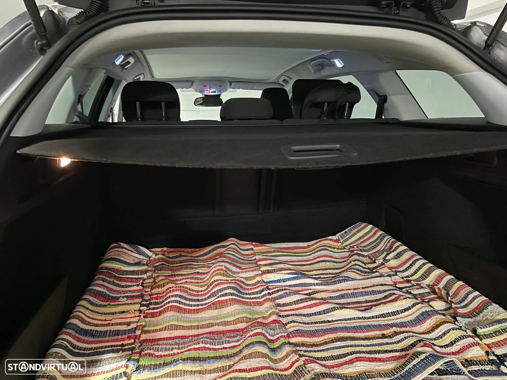 Peugeot 308 SW 1.6 BlueHDi Allure J17 - 16