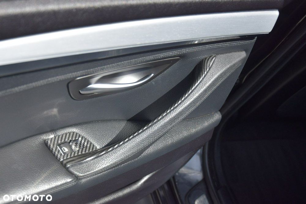 BMW Seria 5 - 31