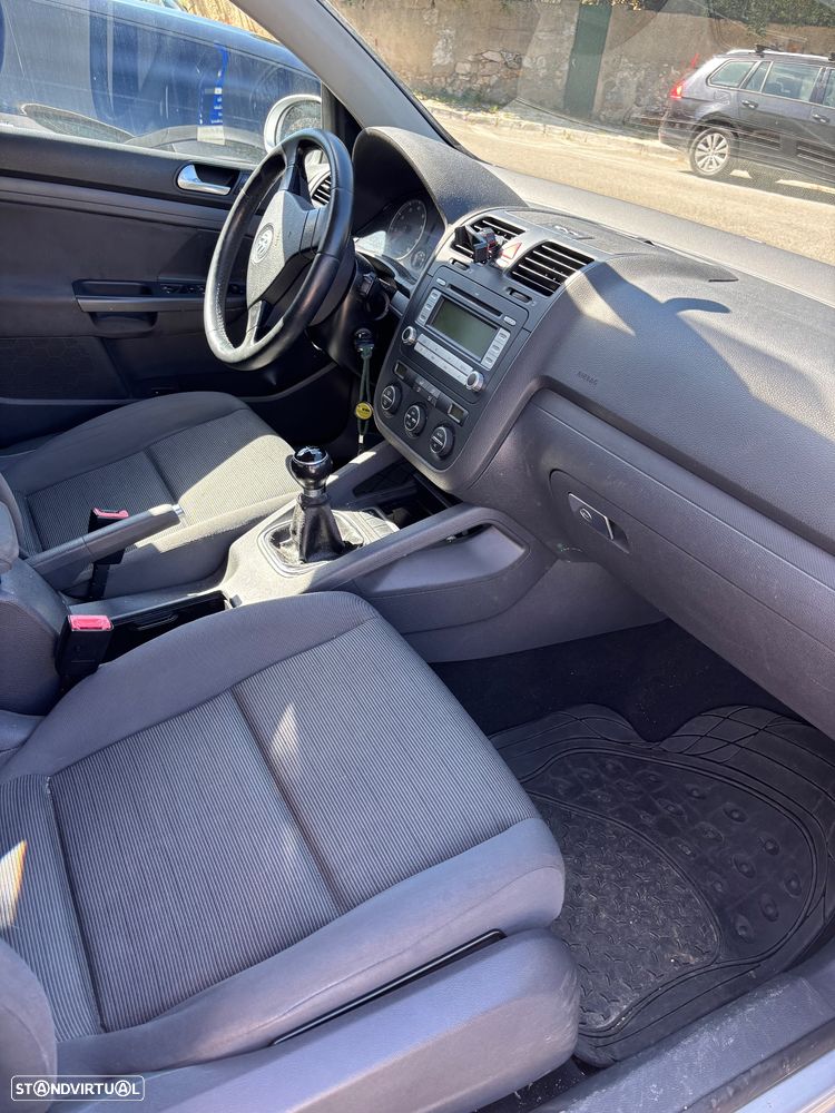 VW Golf - 6