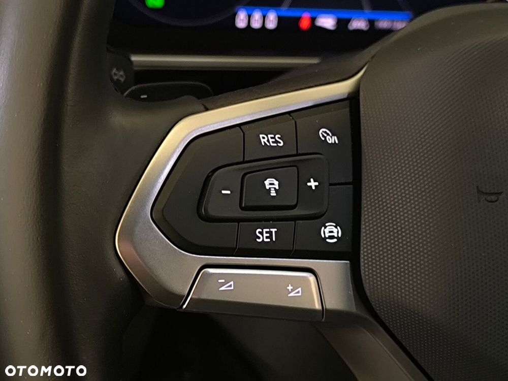 Volkswagen T-Roc 1.5 TSI R-Line DSG - 14