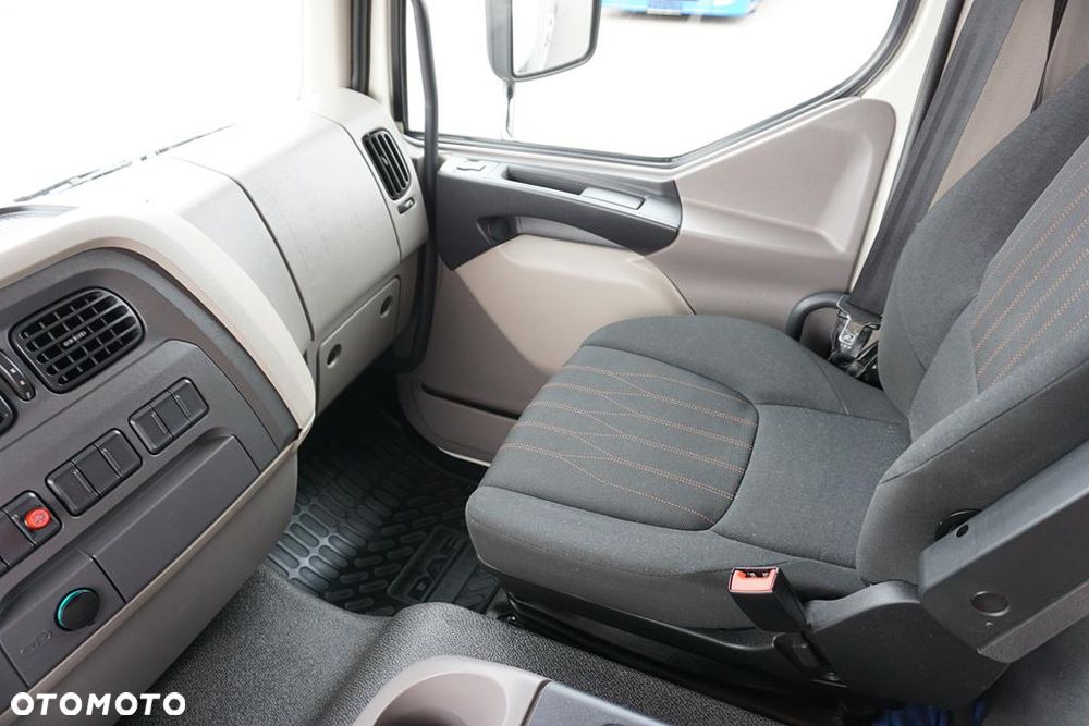 DAF / LF / 290 / E 6 / FIRANKA + WINDA / ŁAD. 9 970 KG / 19 PALET - 38