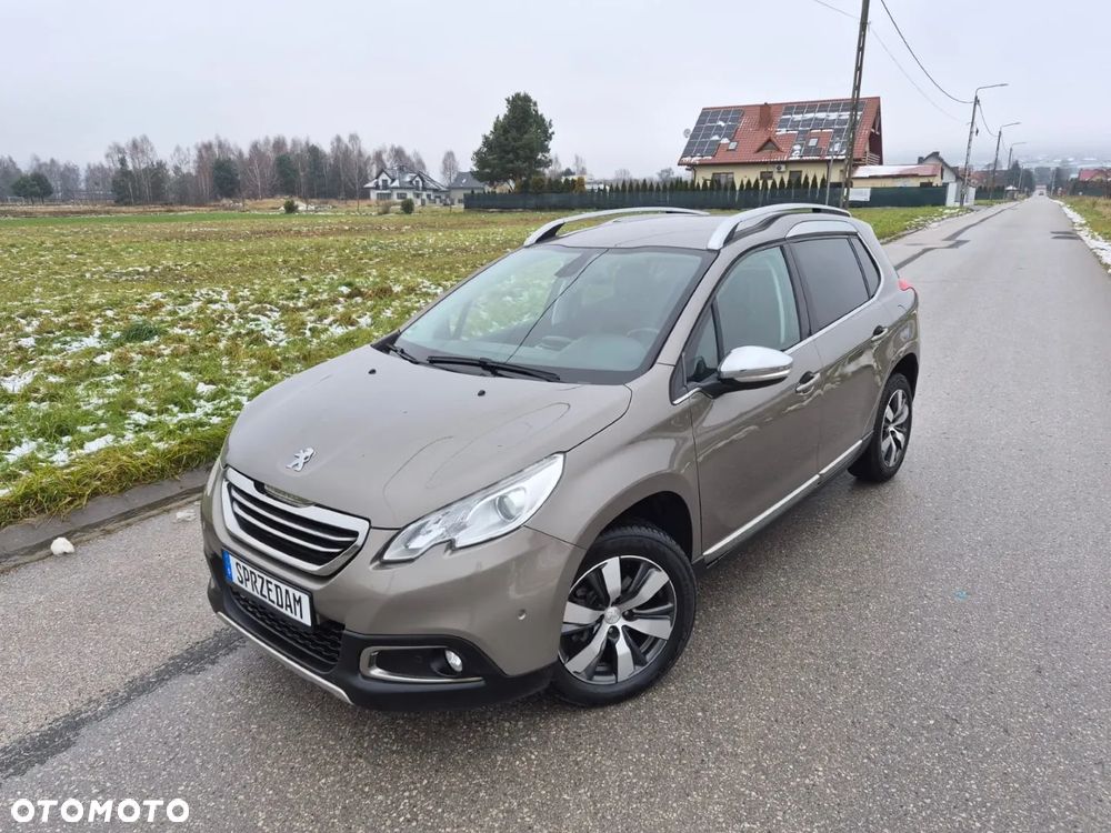 Peugeot 2008 e-HDi FAP 92 STOP & START Allure - 8
