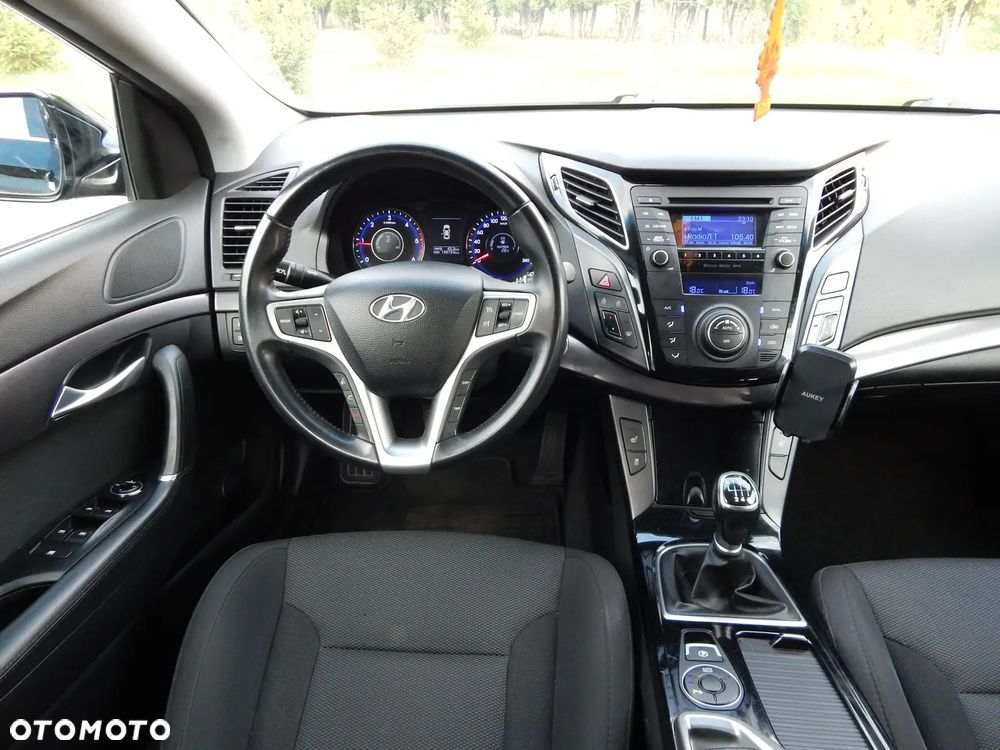 Hyundai i40 1.7 CRDi Comfort + - 10
