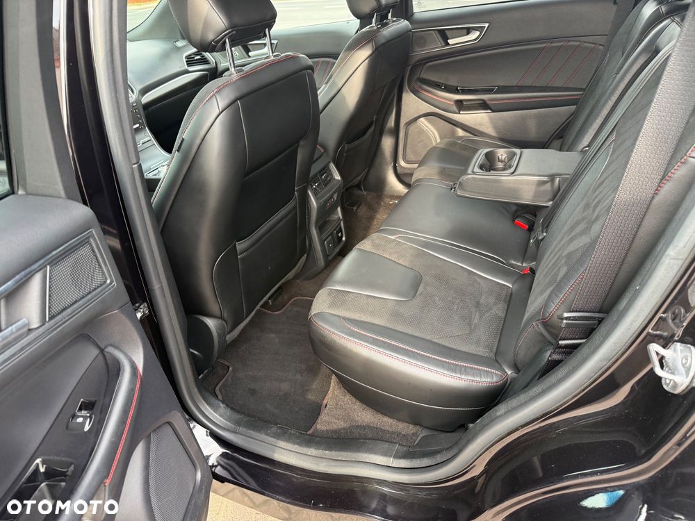 Ford Edge 2.0 EcoBlue Twin-Turbo 4WD ST-Line - 12