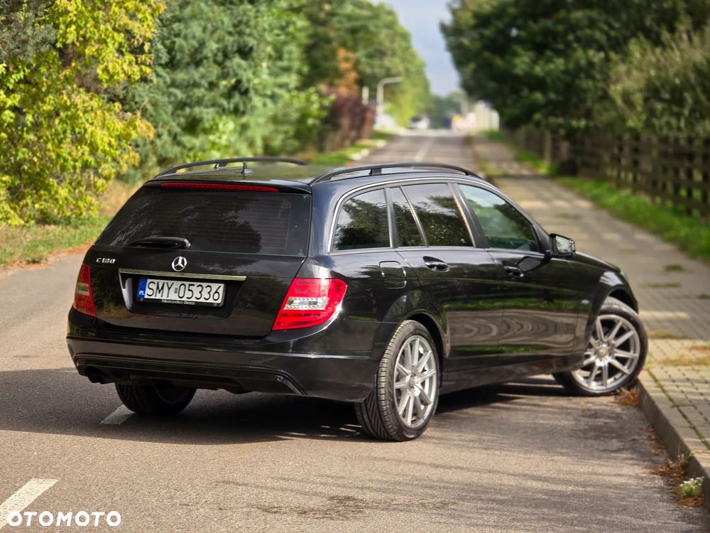 Mercedes-Benz Klasa C 180 CGI BlueEff Avantgarde - 4