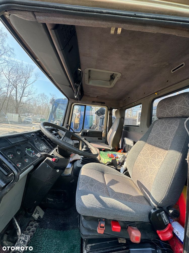 Volvo FL 6 - 12