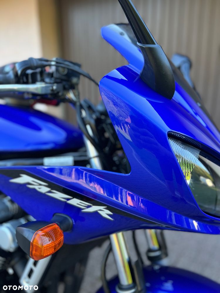 Yamaha FZS - 3