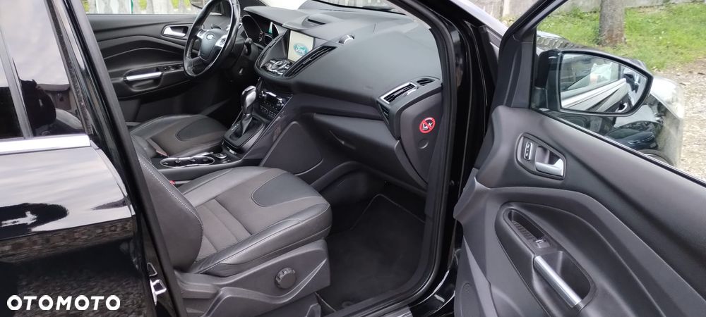 Ford Kuga 2.0 TDCi 4x4 Titanium - 21