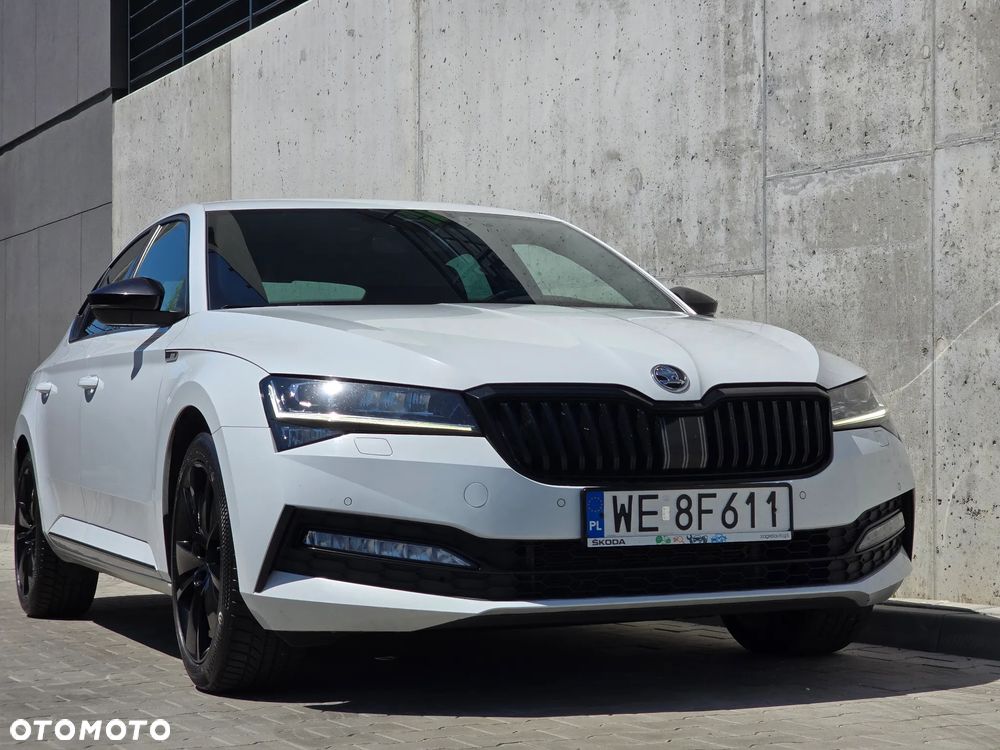 Skoda Superb 2.0 TDI SCR Sportline DSG - 15