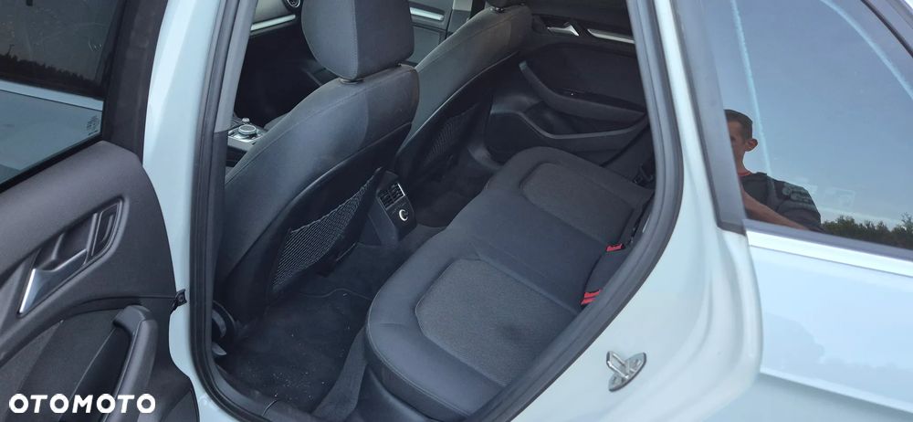 Audi A3 Sportback 1.4 TFSI e-tron S tronic - 15