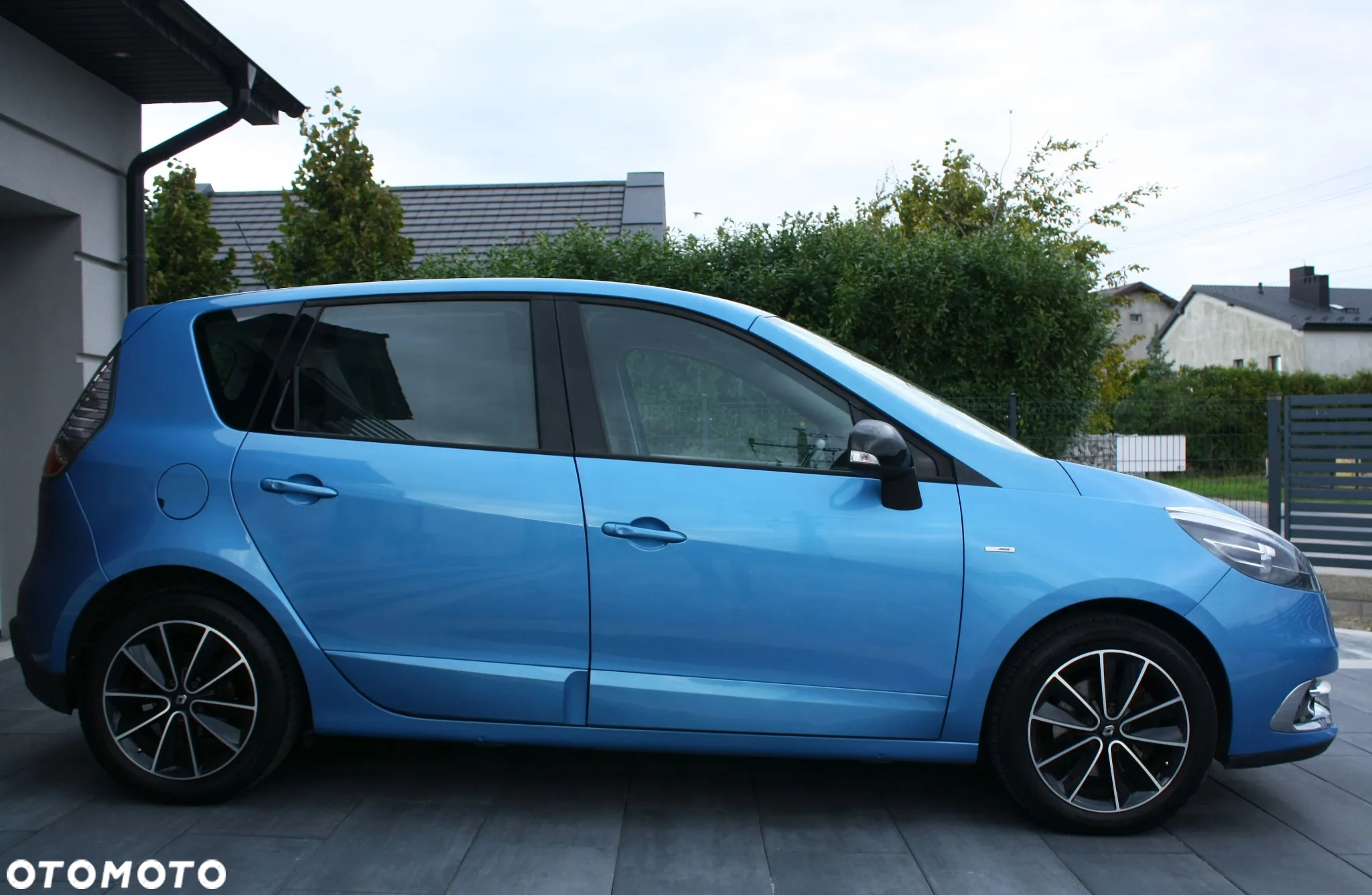 Renault Scenic ENERGY dCi 130 S&S Bose Edition - 10