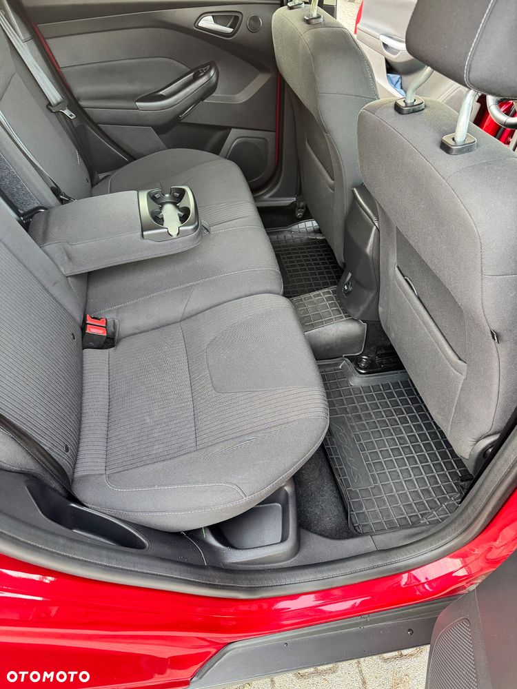 Ford Focus 1.6 TDCi DPF Trend - 8