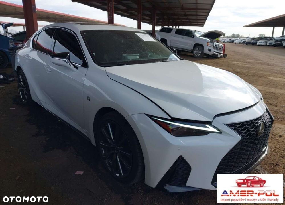 Lexus IS - 1
