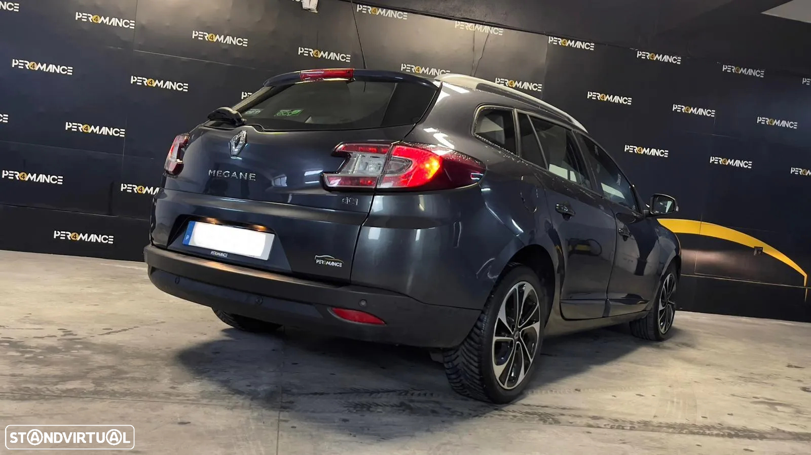 Renault Mégane Sport Tourer 1.5 dCi Dynamique SS - 17