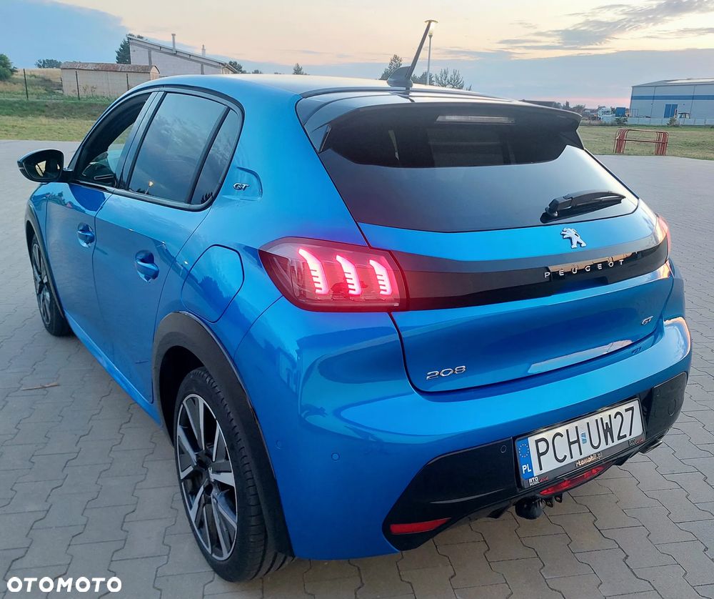 Peugeot 208 1.2 PureTech GT Pack S&S - 18