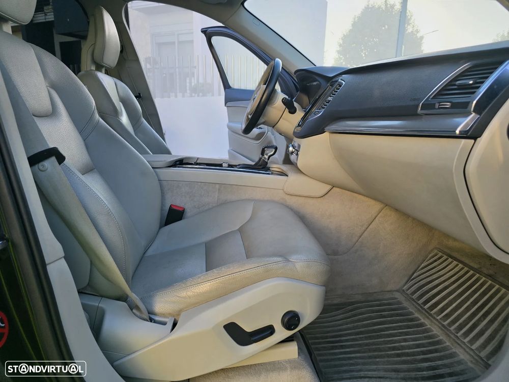 Volvo XC 90 2.0 D4 Momentum - 11