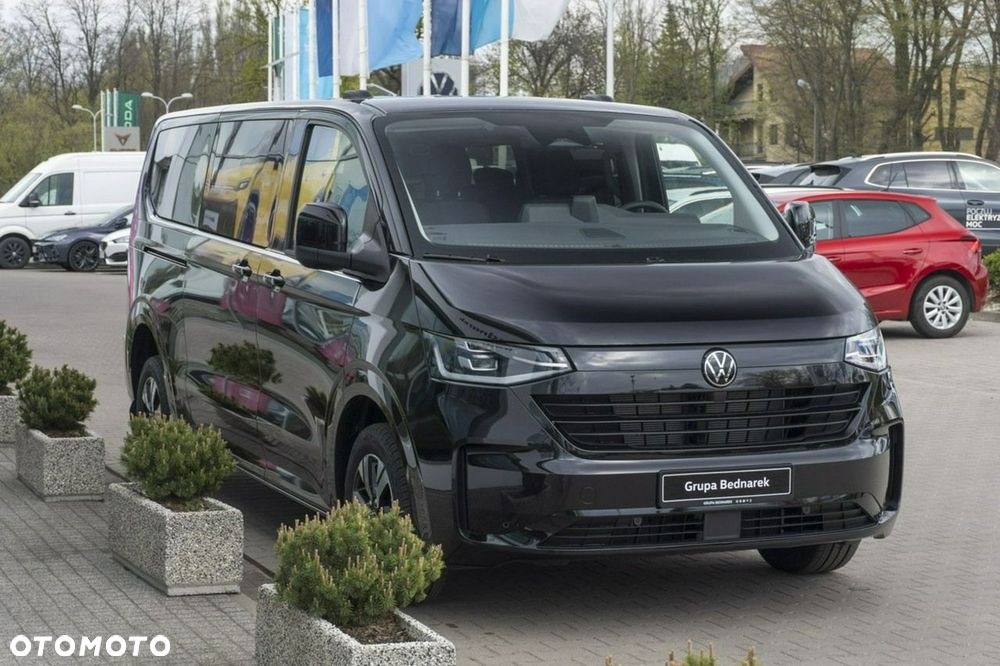 Volkswagen Caravelle - 8