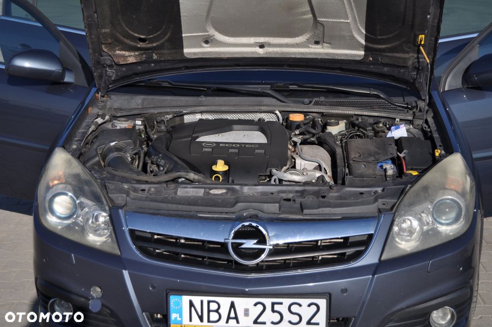 Opel Signum 2.8 V6 Sport - 13