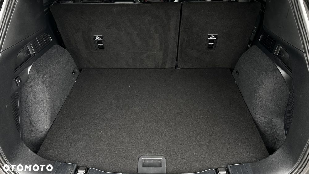 Ford Kuga - 29