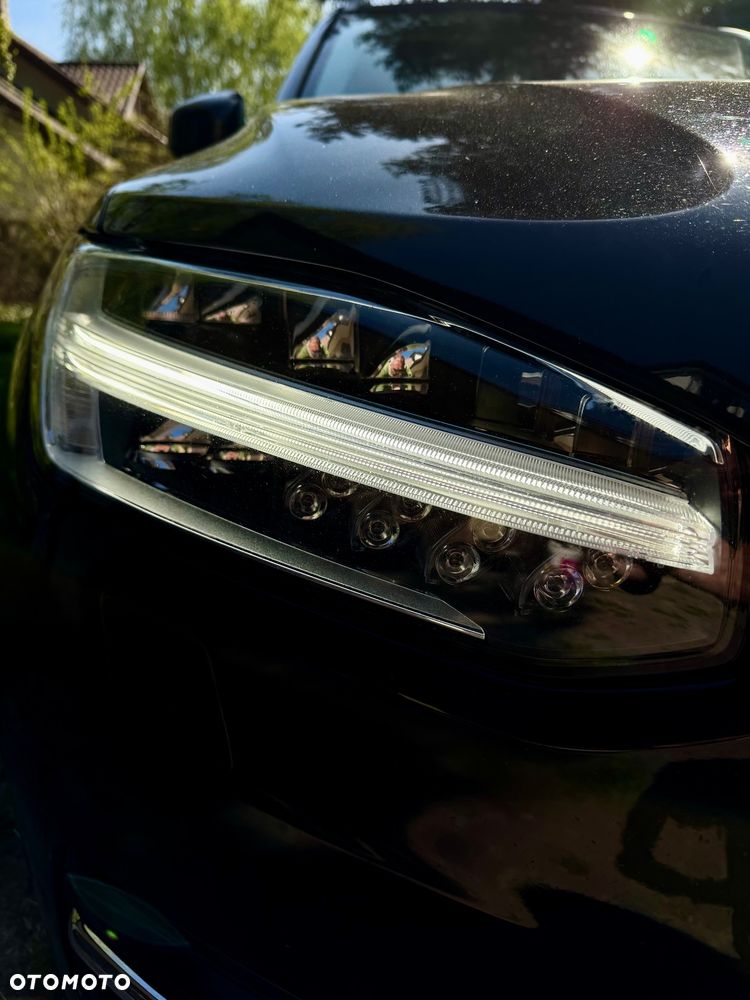 Volvo XC 90 T6 AWD Geartronic Momentum - 38