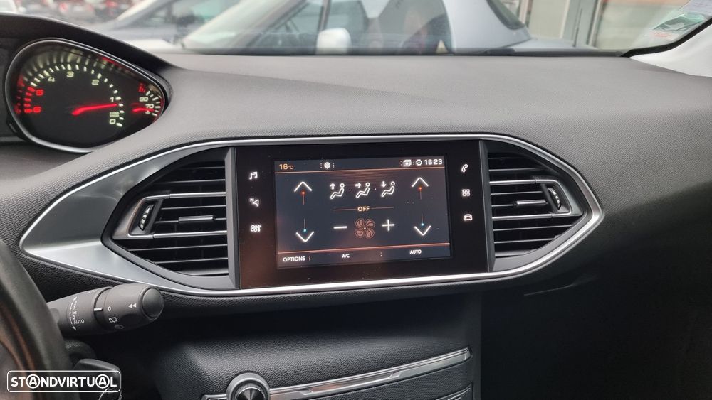 Peugeot 308 1.5 BlueHDi Active - 8