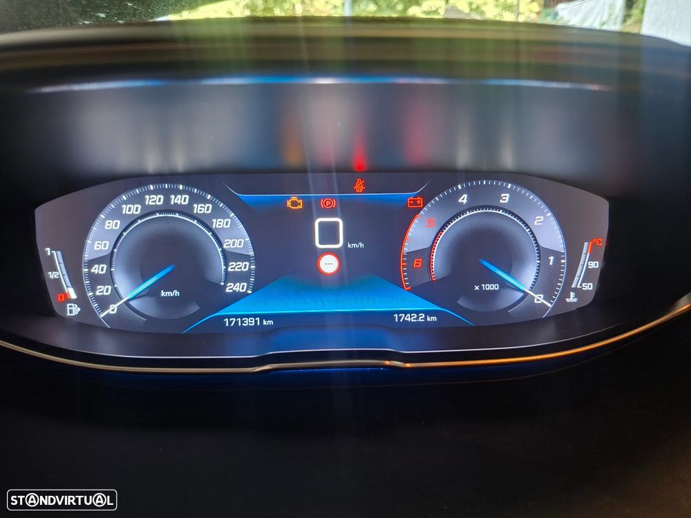 Peugeot 3008 1.5 BlueHDi Active - 11