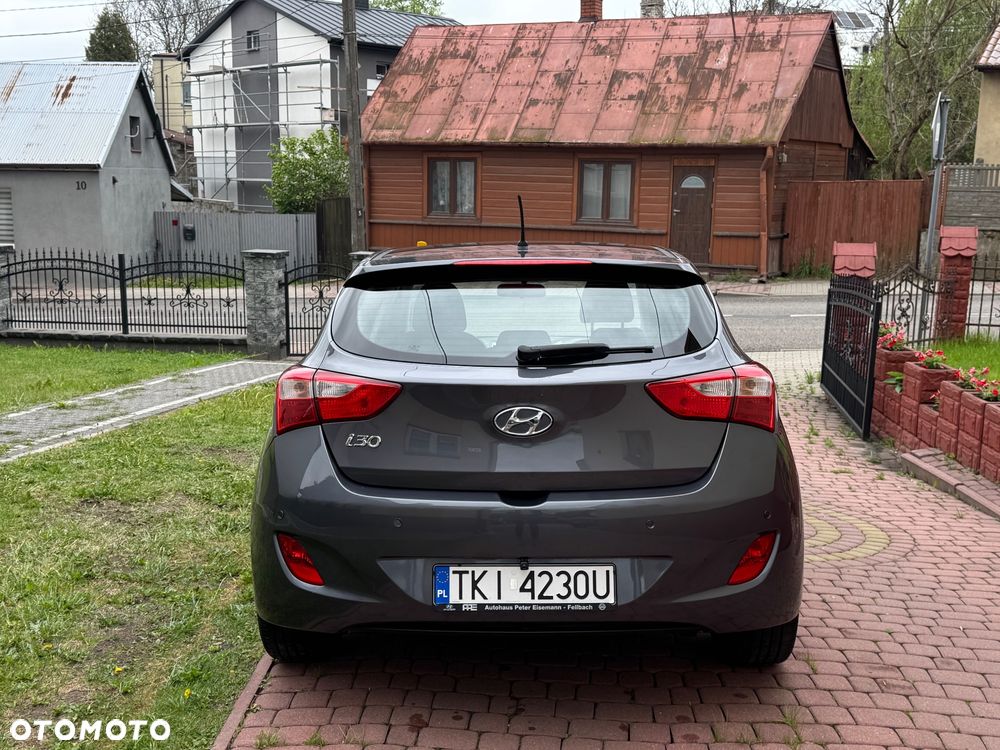 Hyundai i30 1.4 Premium - 4
