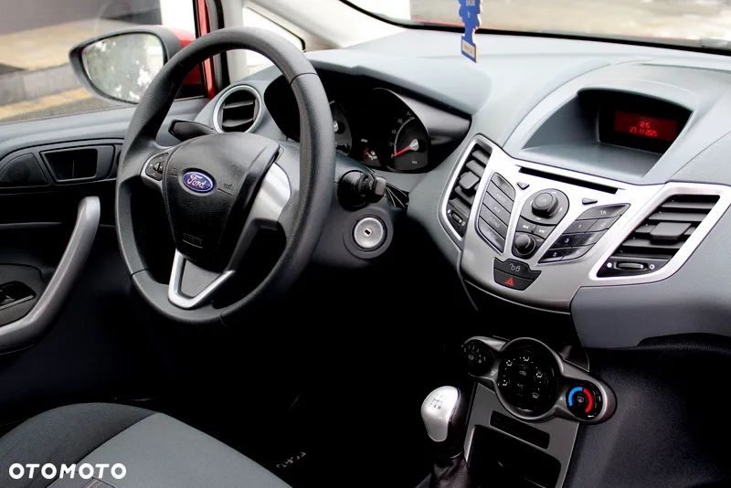 Ford Fiesta 1.25 Trend Edition - 7