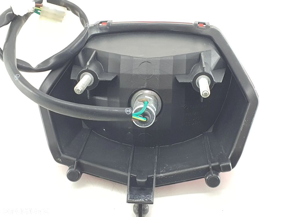 HONDA CB 125 JC64 LAMPA TYLNA TYŁ - 12