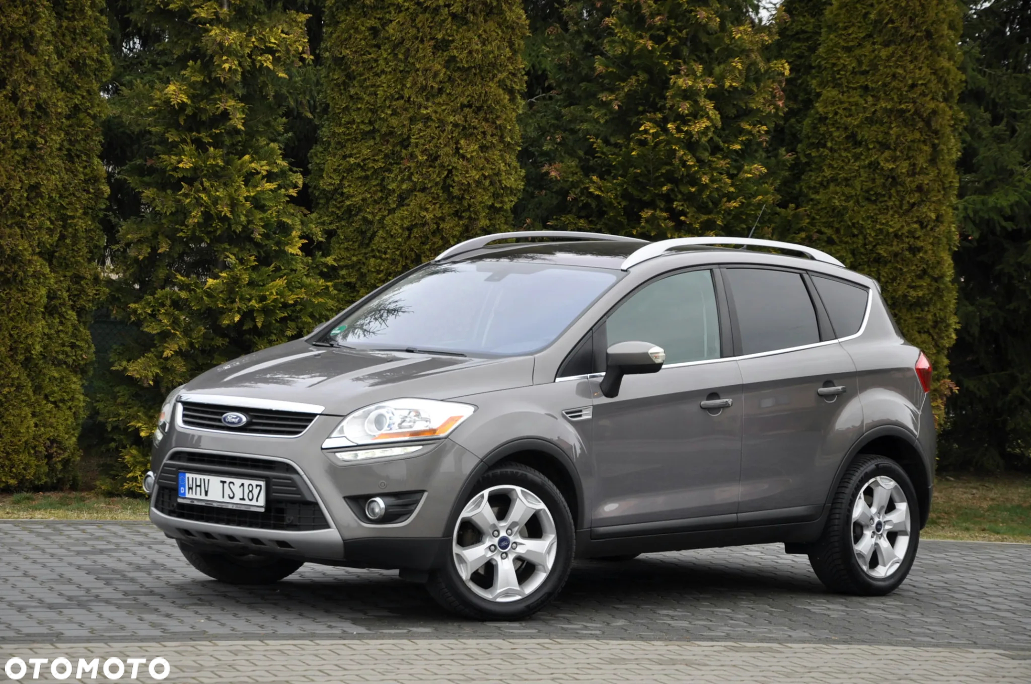 Ford Kuga 2.0 TDCi 4x4 Titanium - 12