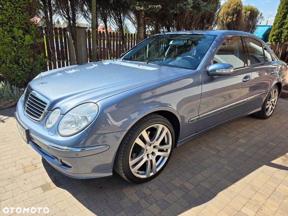 Mercedes-Benz Klasa E 280 4Matic Automatik Avantgarde - 3