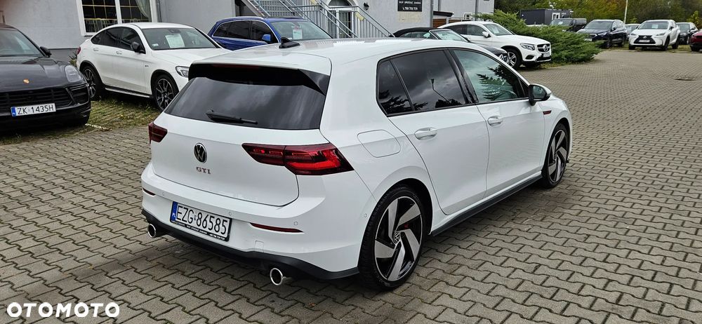 Volkswagen Golf VIII 2.0 TSI GTI DSG - 14