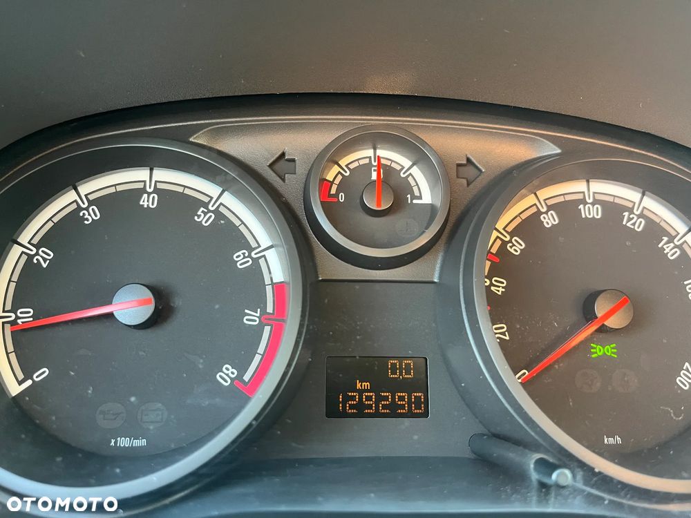 Opel Corsa 1.0 12V Essentia - 7
