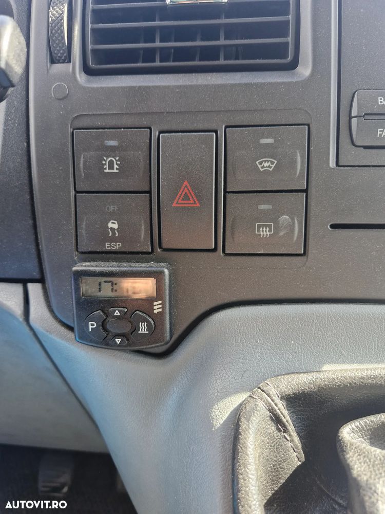 Ford Transit - 11