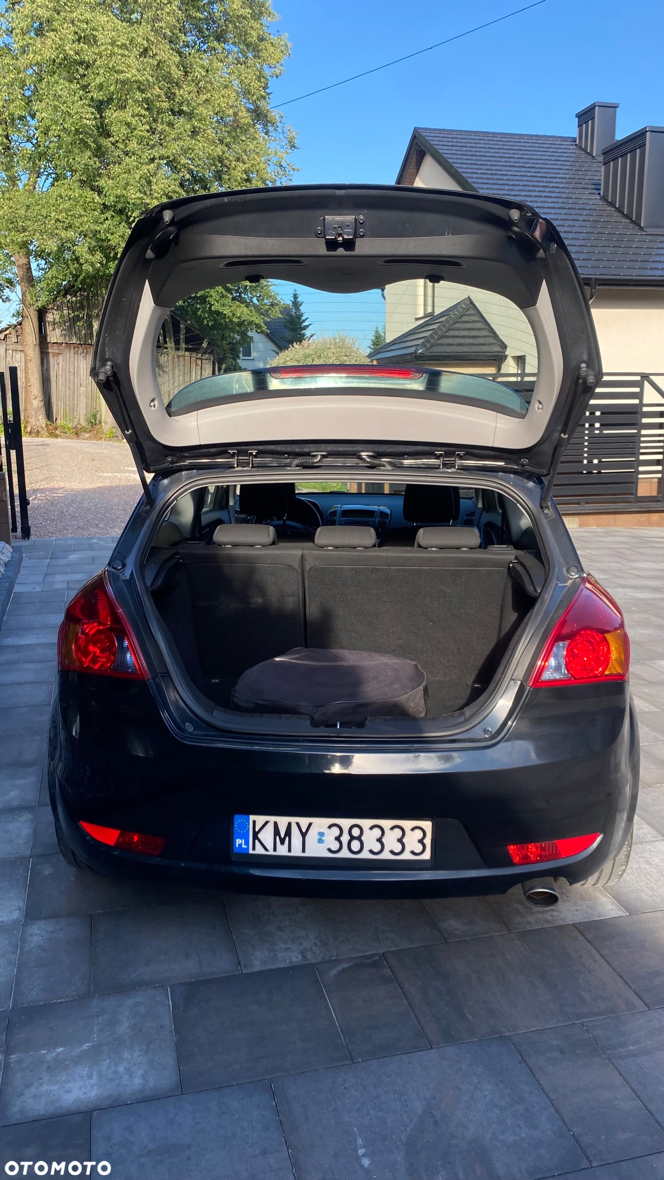 Kia ProCeed - 5