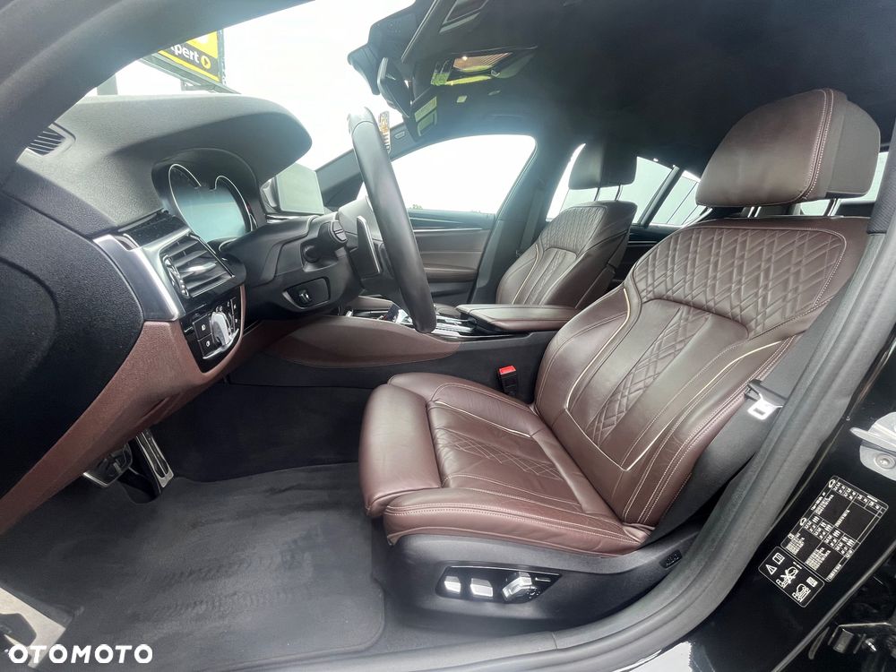 BMW Seria 5 540d xDrive M Sport sport - 15