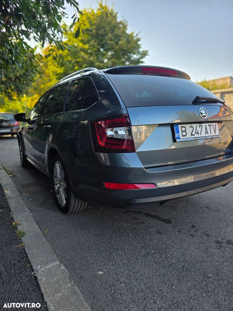 Skoda Octavia 1.6 TDI DSG Ambition - 5