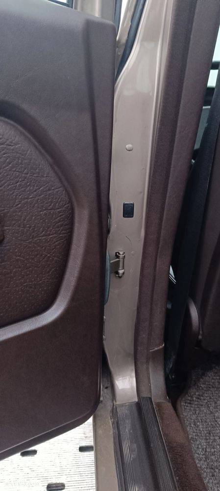 Mercedes-Benz W201 (190) - 22