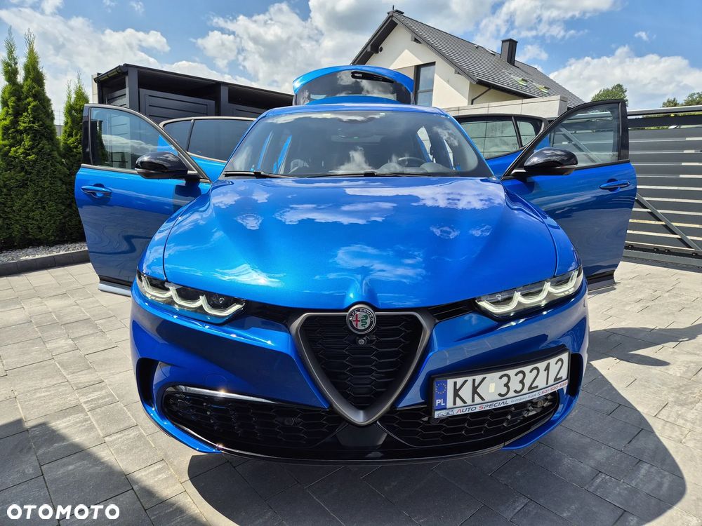 Alfa Romeo Tonale 1.3 VGT Plug-In-Hybrid Q4 Edizione Speciale - 13
