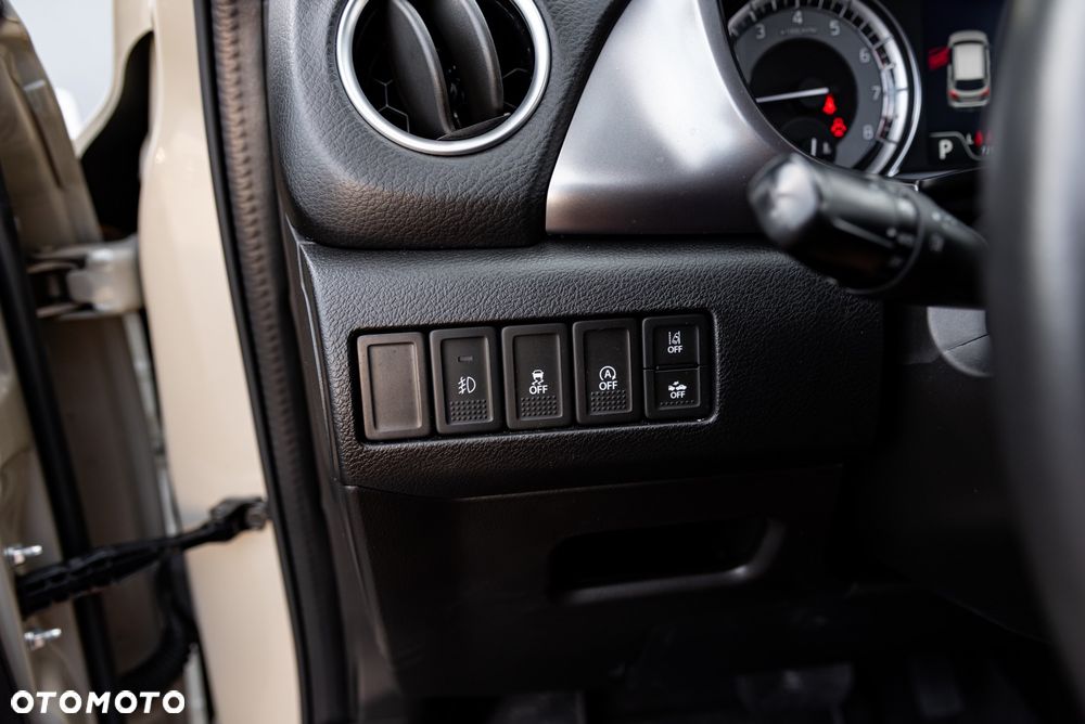 Suzuki Vitara 1.5 Dualjet Hybrid AGS Comfort+ "SHINKAI" - 29