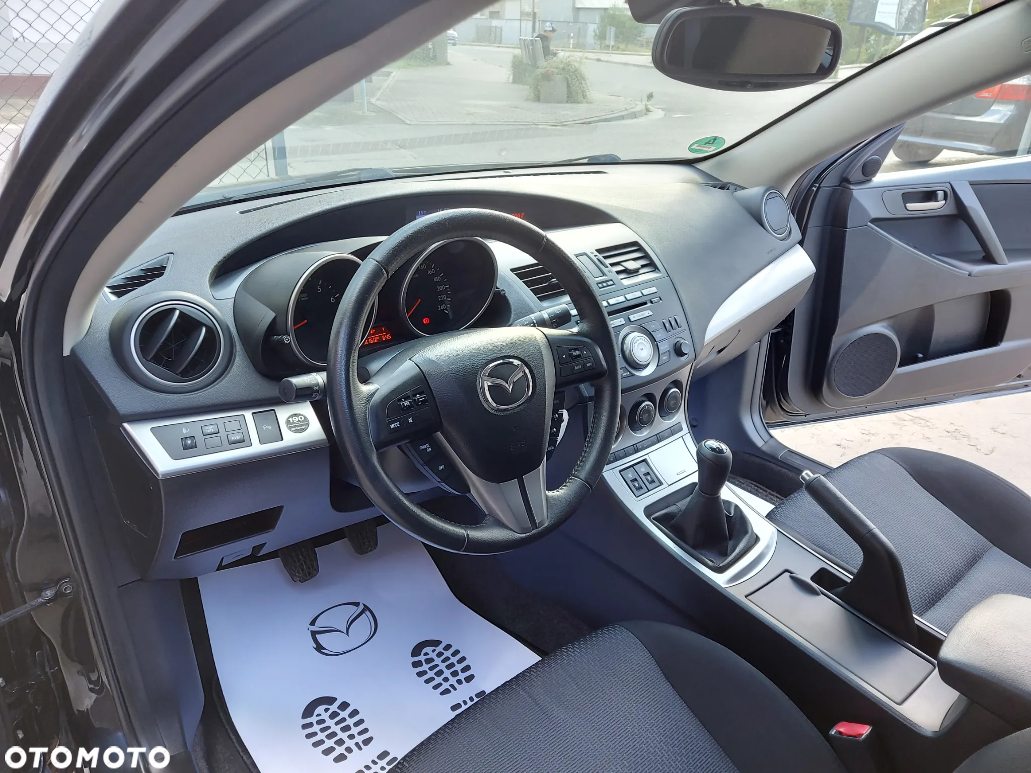 Mazda 3 1.6 Exclusive - 14