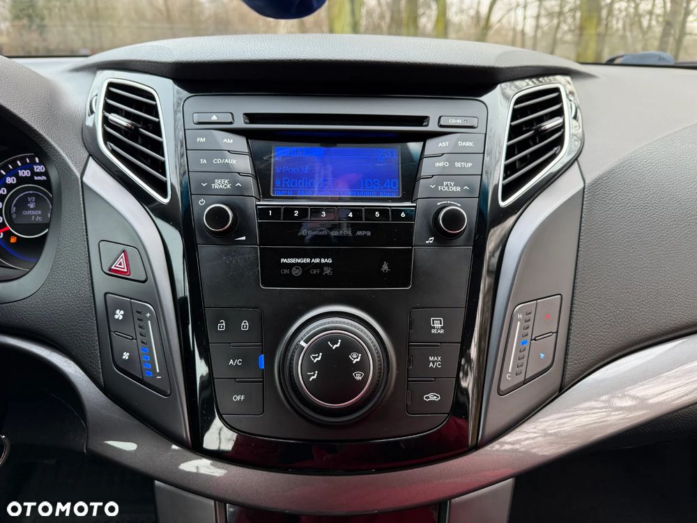 Hyundai i40 Kombi 1.6 Trend - 31