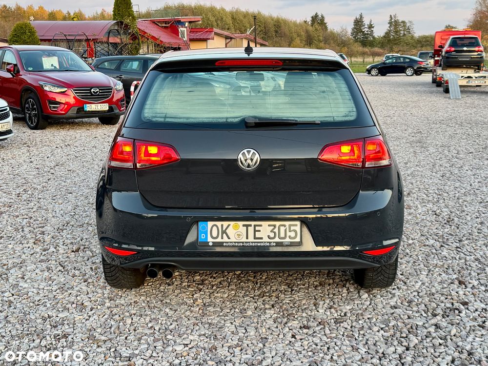 Volkswagen Golf - 20