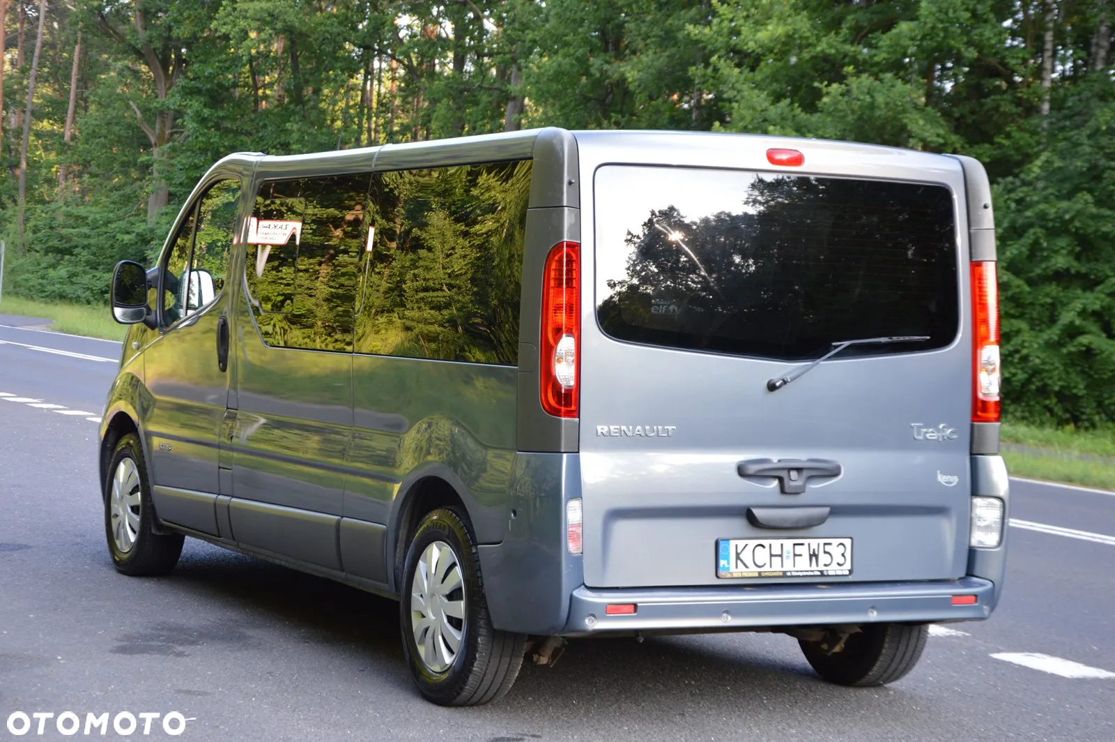 Renault Trafic 2.0 dCi 115 Passenger FAP L2H1 Expression - 4