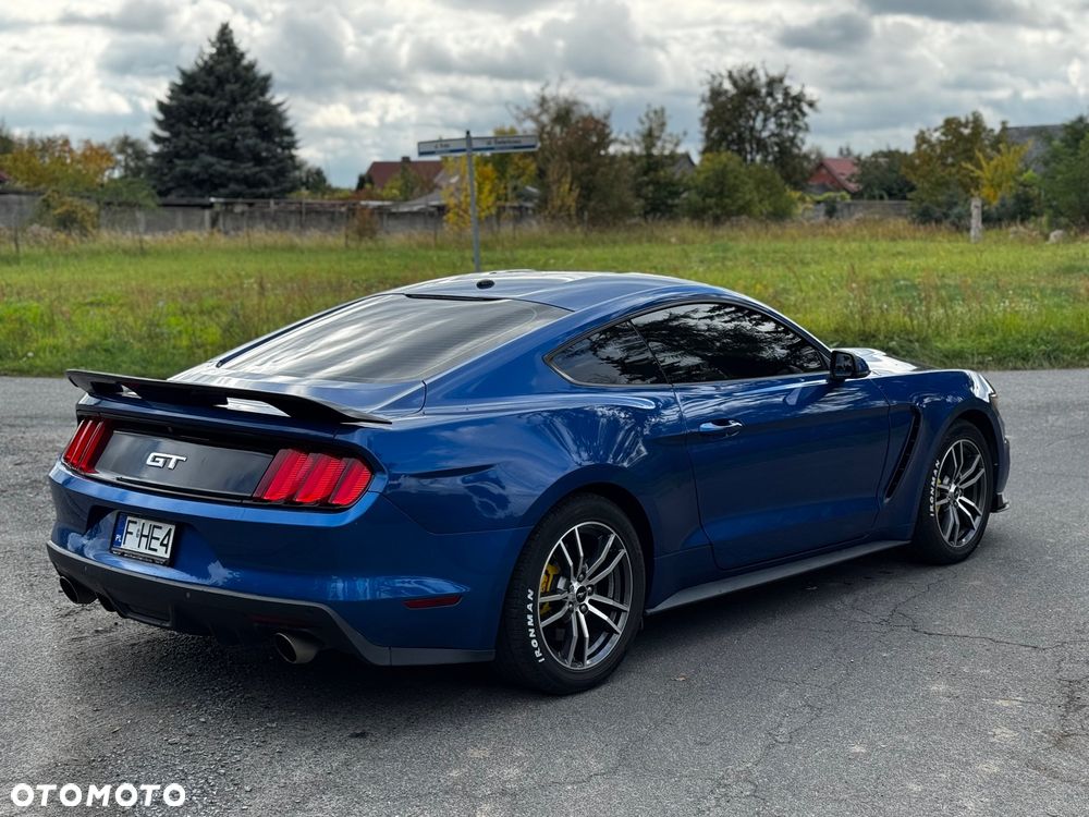 Ford Mustang 5.0 V8 GT - 16