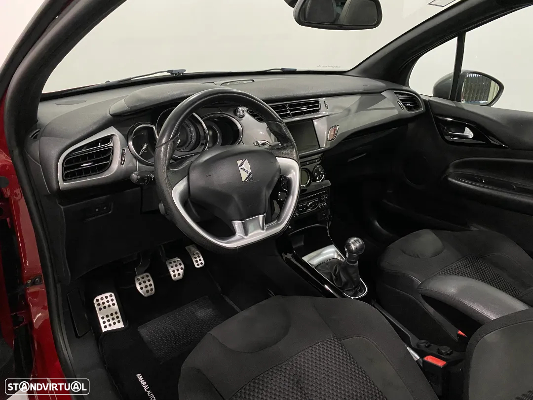 Citroën DS3 1.6 e-HDi So Chic - 6