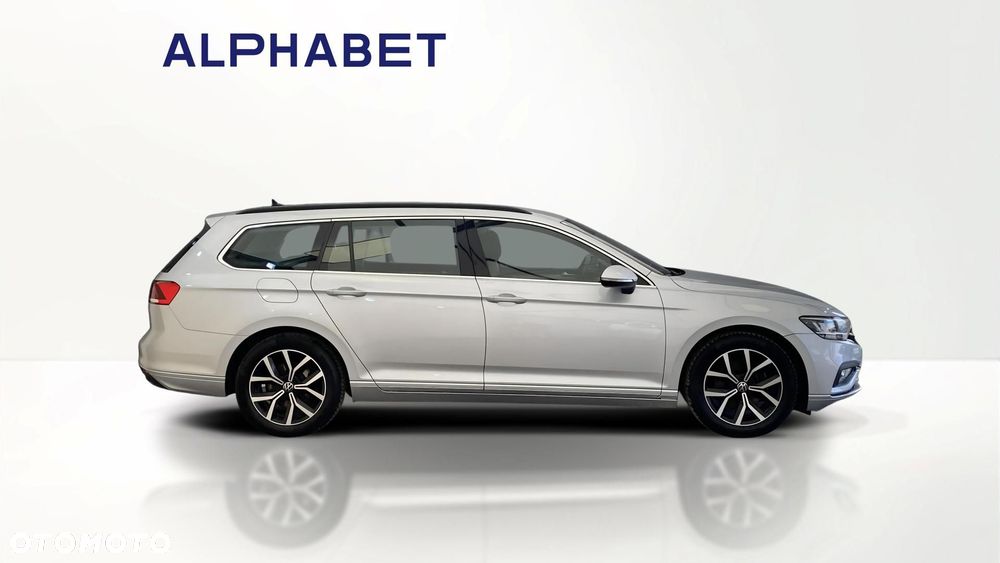 Volkswagen Passat - 6